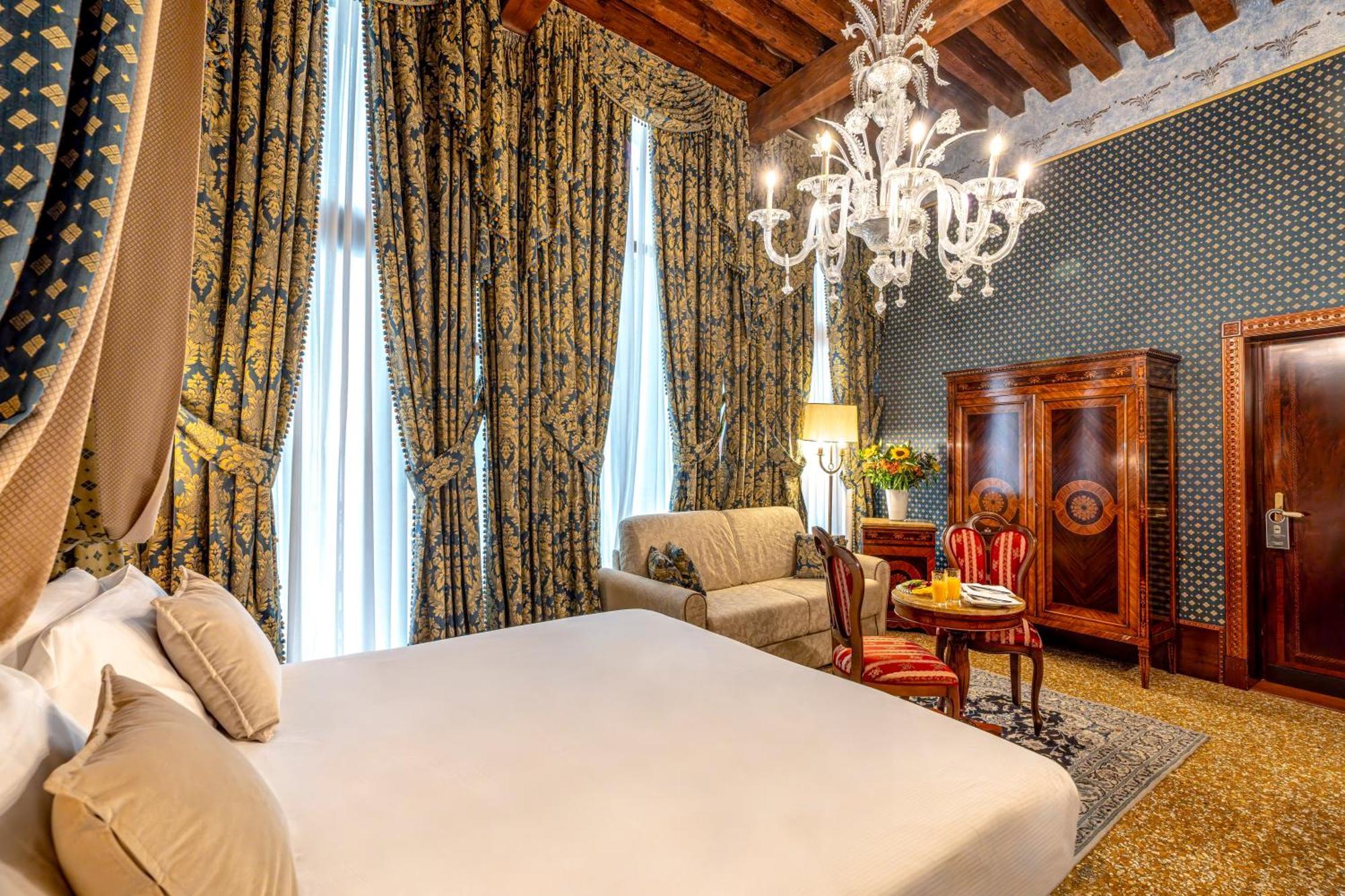 Hotel Al Ponte Dei Sospiri Венеция Екстериор снимка